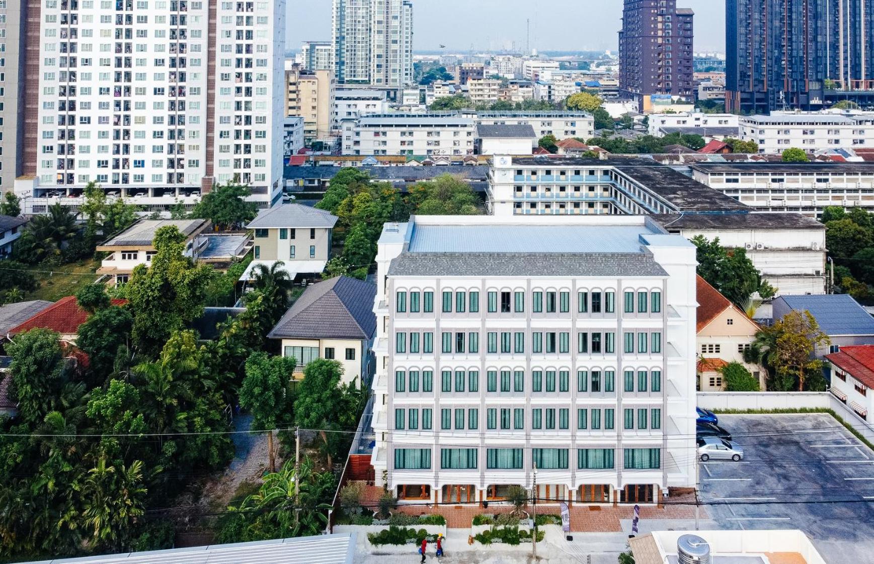 Vst Punnawithi Hotel Bangkok Exterior foto